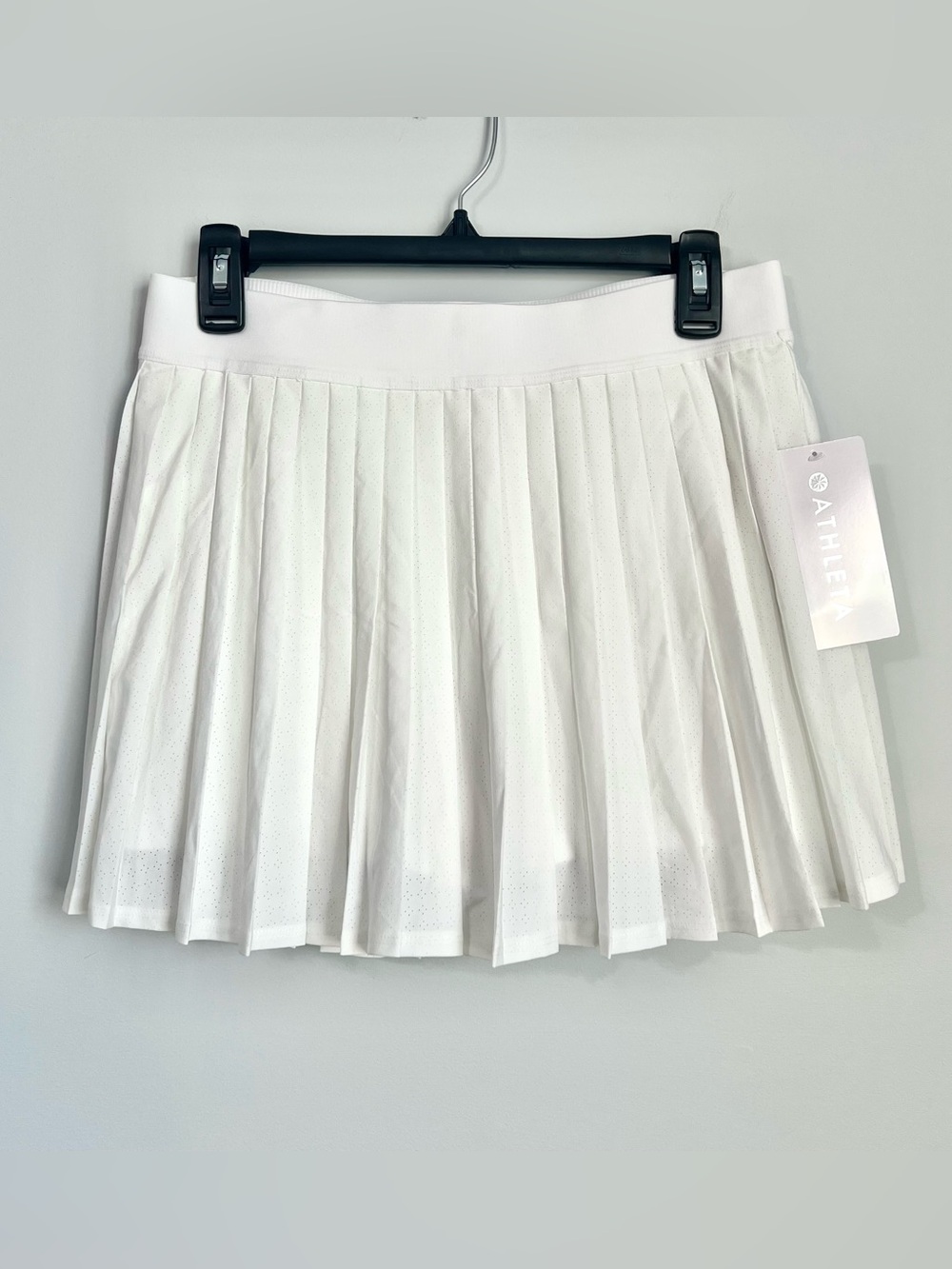 Athleta Match Point Pleated Lasercut Skort | White | Medium - Picture 2 of 7